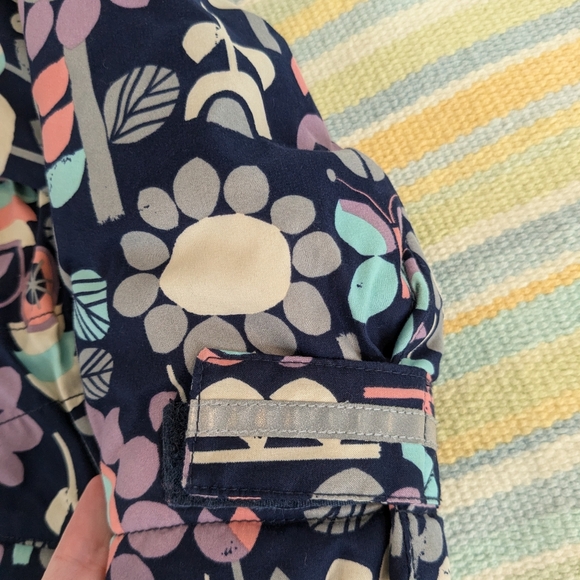 ⭐ Hanna Andersson floral winter coat size 110 / 4 - Picture 5 of 13